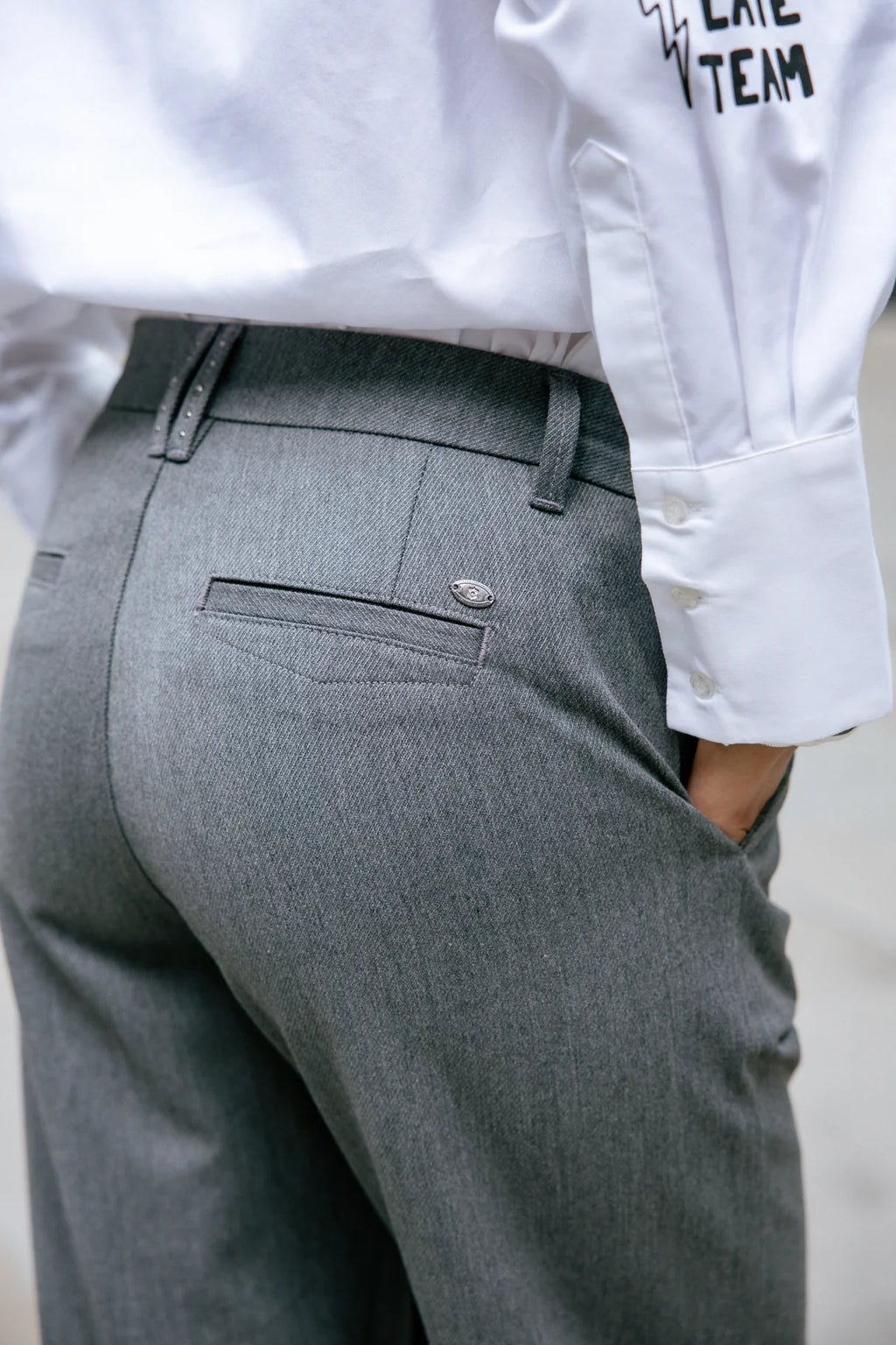 PANTALON FREEMANT.PORTER CASSIE EVENOS