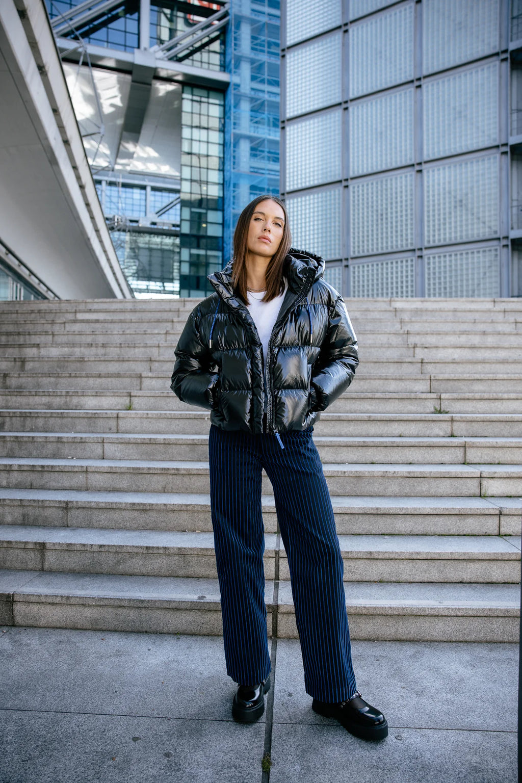 Doudoune noire brillante Freeman T Porter Vardia look