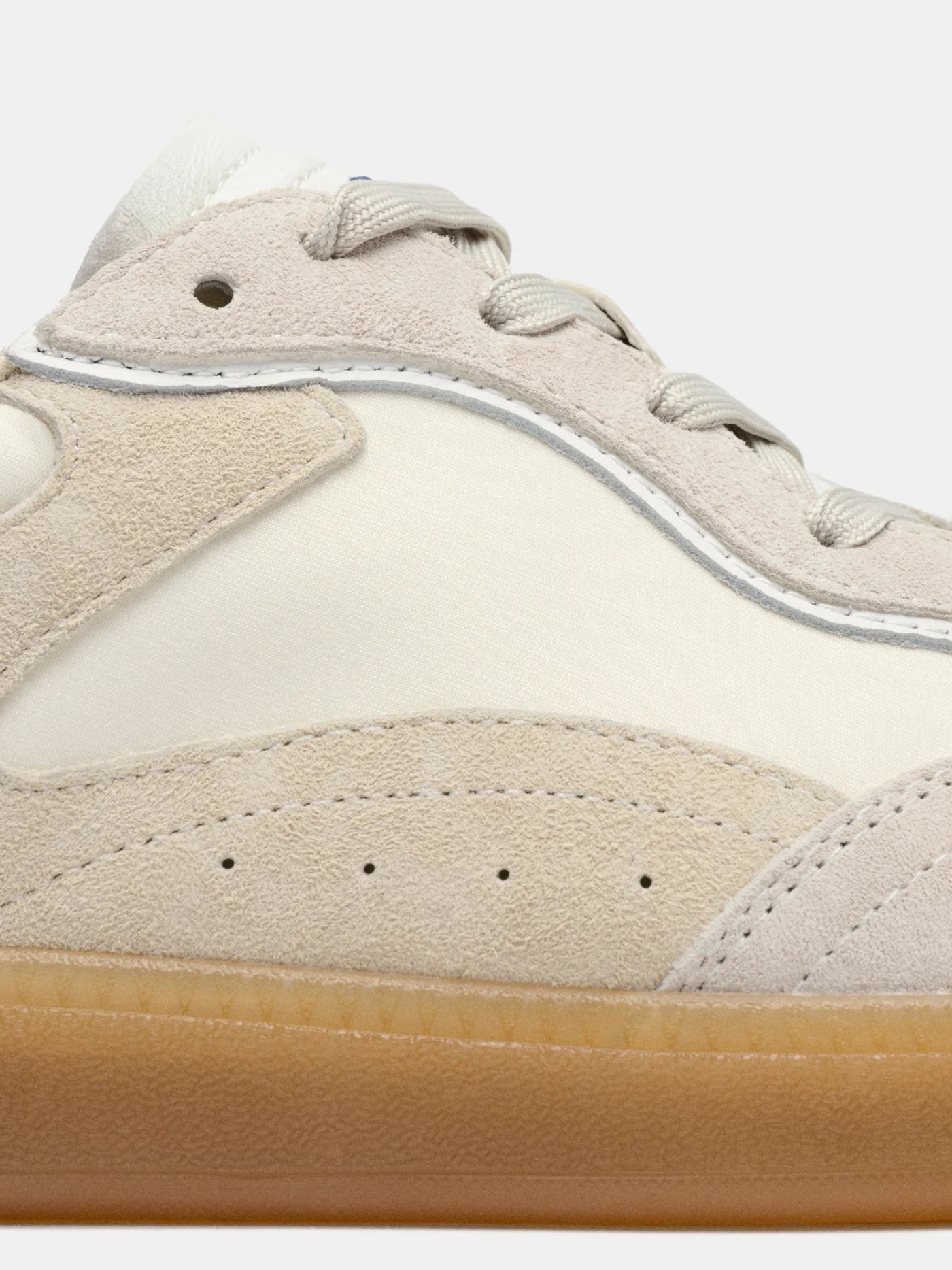 Basket HOFF ALLEY sneaker suède beige détails