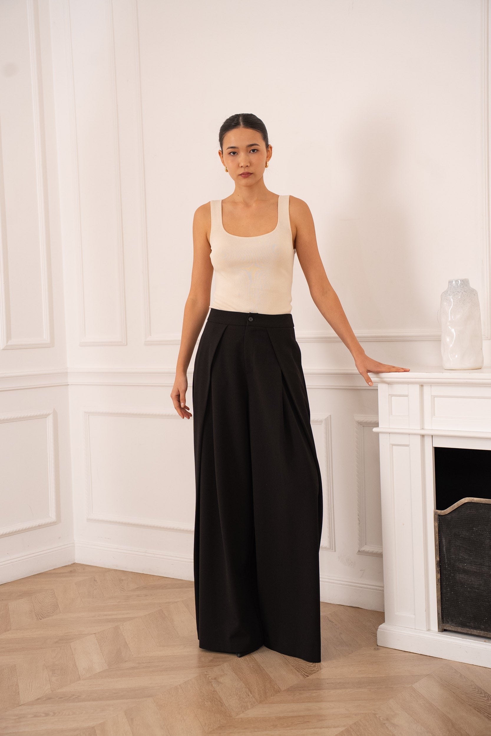 Pantalon à plis femme Wide leg (jambes larges)