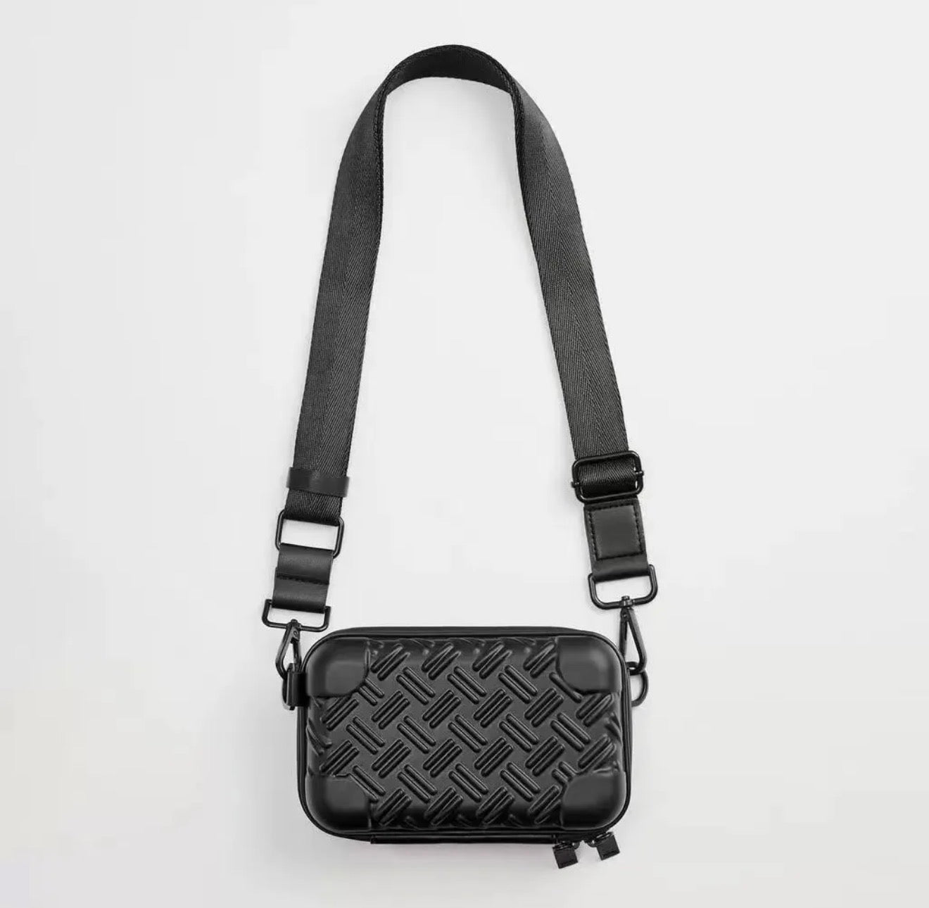 Mini Sac Bandoulière Rigide Tressé Noir