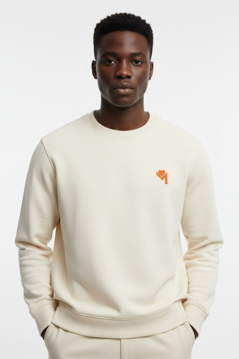 Sweat beige porté mannequin